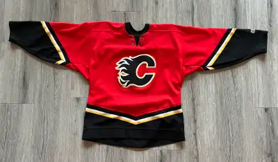 Kids Calgary Flames jersey , View more