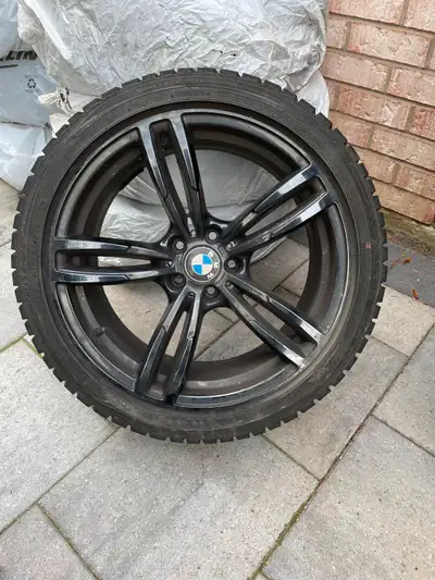 245 - 40r - 19” BMW winter tires & rims. TPMS Sensors included. Excellent shape. Some scratch’s on r...