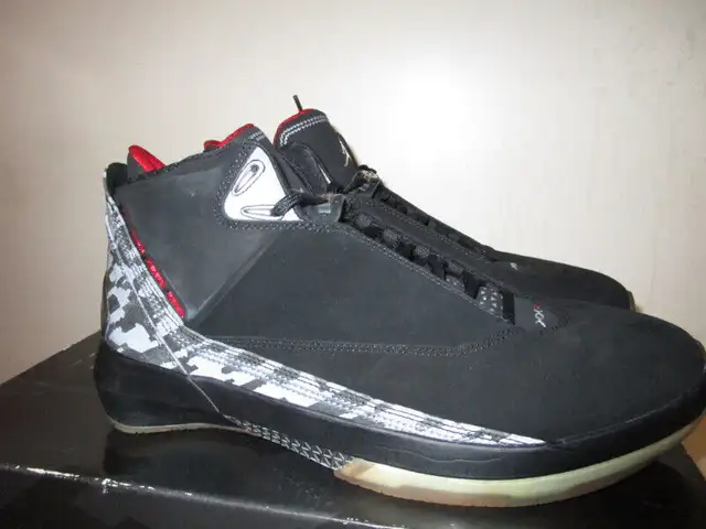 USED size 13 Nike, Jordan and Adidas Shoes in Men's Shoes in City of Toronto - Image 3