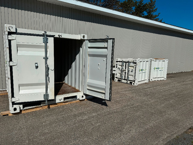 Mini shipping containers / 6’ / 4’ in Other in City of Halifax - Image 3