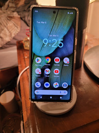 Google pixel cell phone for sale Asking 600.00j
