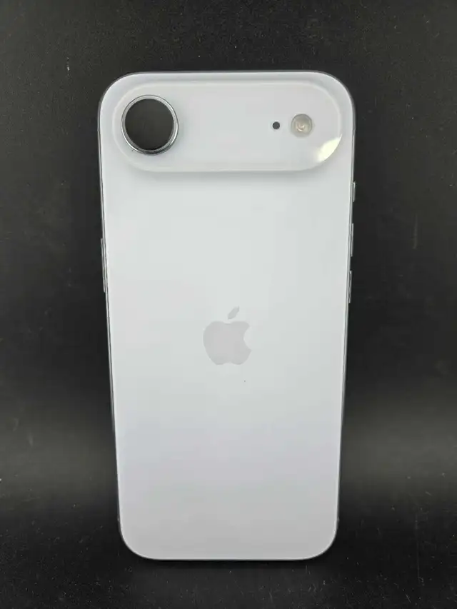 Iphone 17 Air 256GB 100% Battery With Box in General Electronics in City of Toronto - Image 3