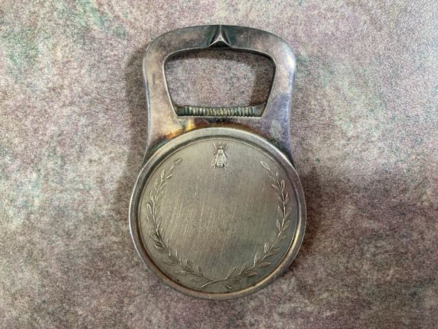 CHRISTOFLE FRANCE - COLLECTION GALLIA - BOTTLE OPENER - NAPOLEON dans Art et objets de collection  à Longueuil/Rive Sud - Image 4