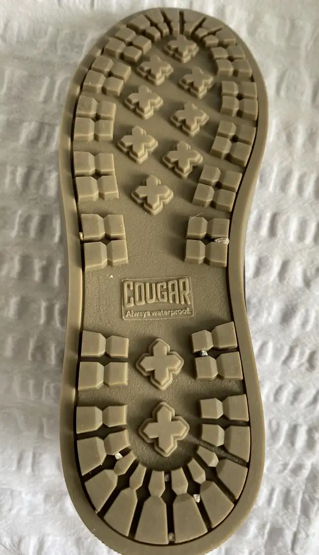 Women’s Cougar Brown Suede Leather Boots *new in Women's - Shoes in City of Toronto - Image 4