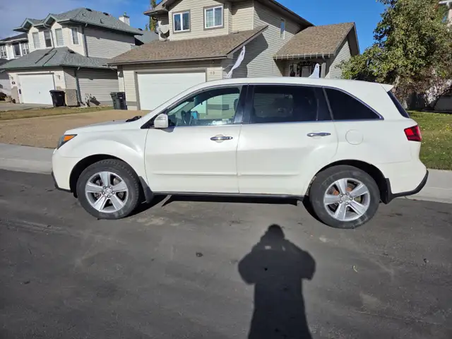 2011 Acuara MDX in Cars & Trucks in St. Albert - Image 4