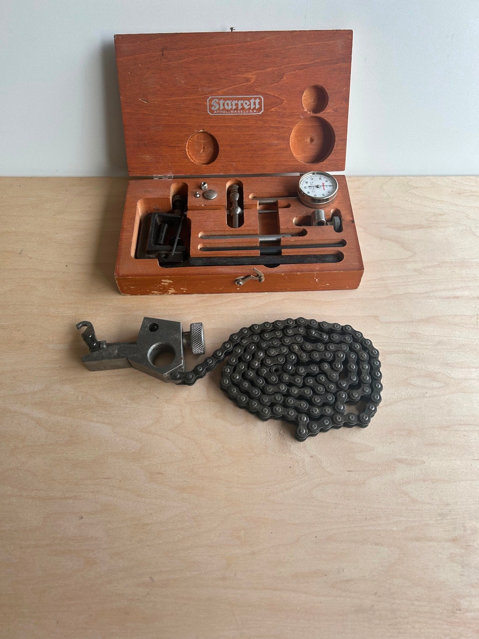 Starrett Dial Indicator with Chain Clamp | Hand Tools | Mississauga ...