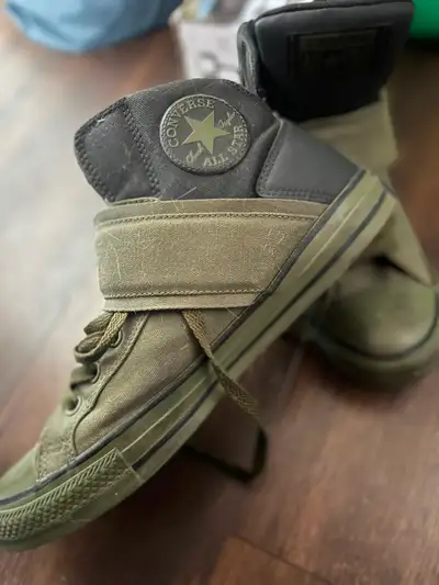 Converse, View more