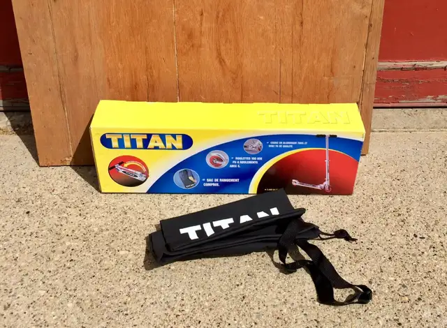 Titan aluminum scooter in Kids in Strathcona County - Image 2