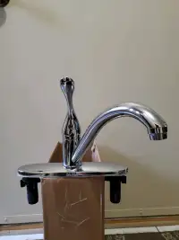 Delta kitchen faucet 