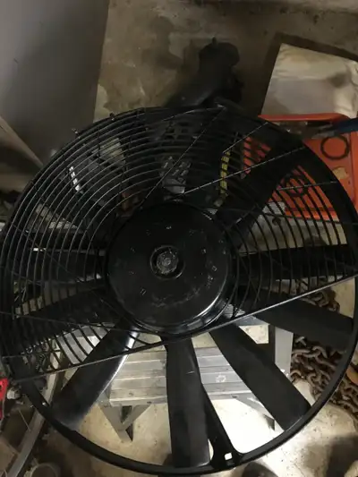 used w124  benz 300e front fan good runing  100, View more