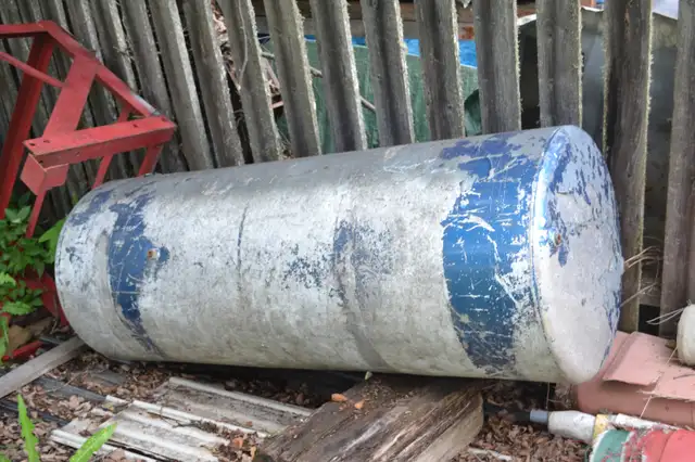 truck fuel tank in Other in Thunder Bay - Image 2