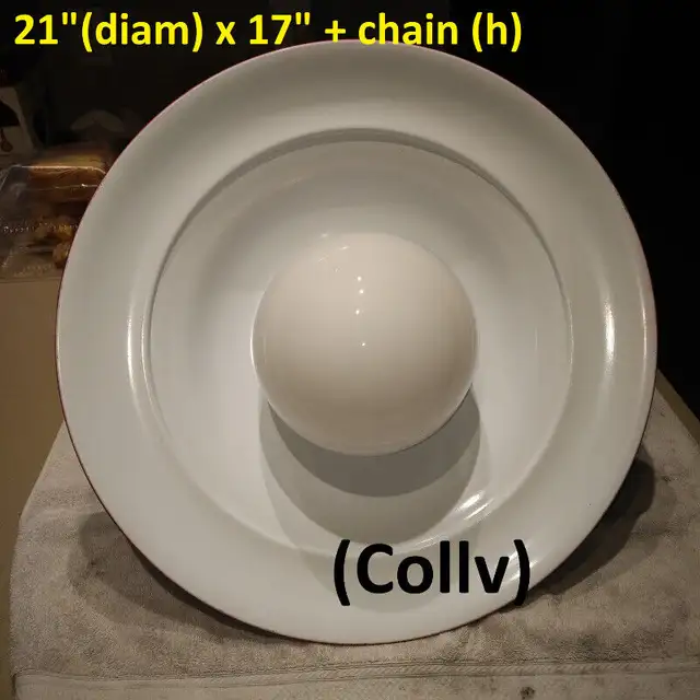 Light Fixture - Pendant, Red & White, Glass Ball, Retro in Indoor Lighting & Fans in Markham / York Region - Image 5