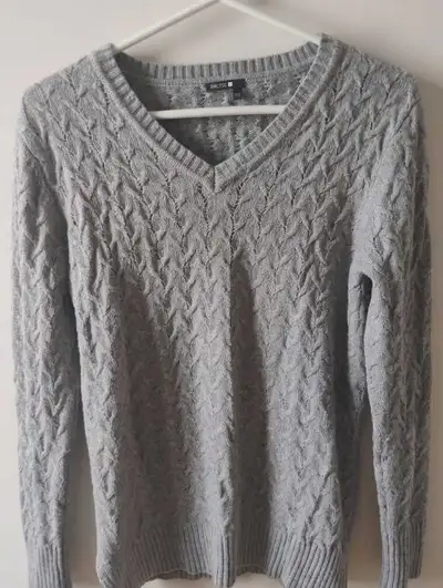 Pull gris | Chandail | Bylyse Grey Cable Knit Sweater, View more