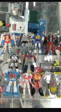 Takara Transformers SCF PVC G1 Optimus Megatron Starscream