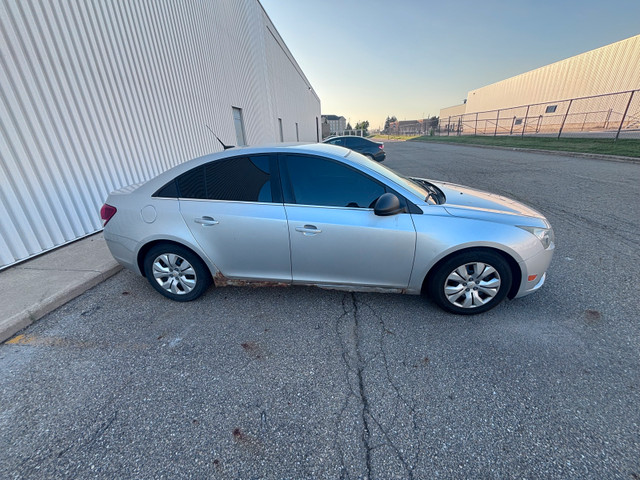 Chevy Cruze  in Cars & Trucks in Oakville / Halton Region - Image 2