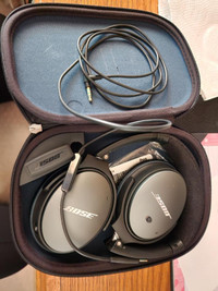 Bose Quiet Comfort 45 headphones- noise cancelling headphones.