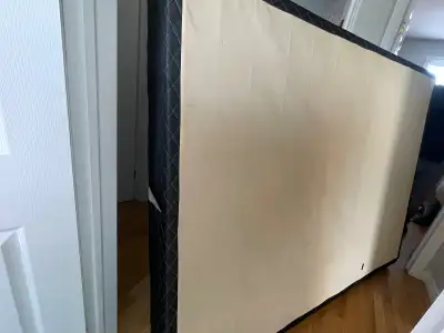 Sealy box spring- Queen, View more