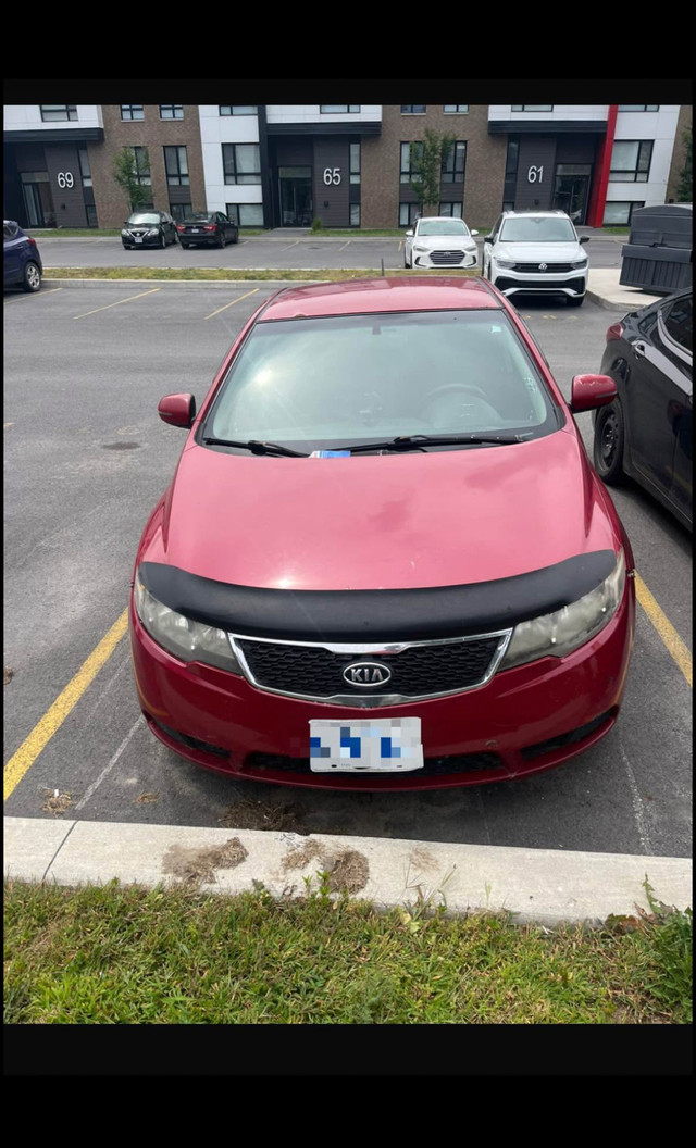 2013 Kia forte in Cars & Trucks in Gatineau