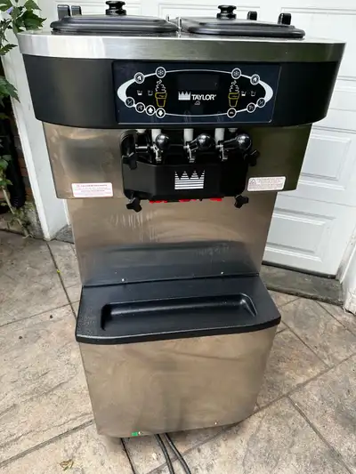 2018 Taylor C713-27 air cool soft serve ice cream machine , View more