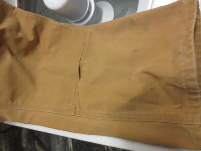 USA Carhartt Pants Men's 40x30 Canvas Workwear RN 14806 lot of 2 in Men's in Timmins - Image 5