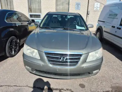 Used 2009 Hyundai Sonata V6. Four-door sedan. Strong engine and smooth transmission Clean interior a...