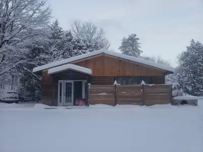Private Luxury Cabin Apartment Bedrrom area + Loft – $1,700/month Experience peaceful, refined livin...