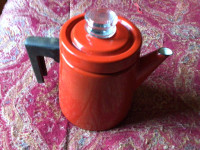 Vintage FINEL red enamel coffee pot - complete - Finland