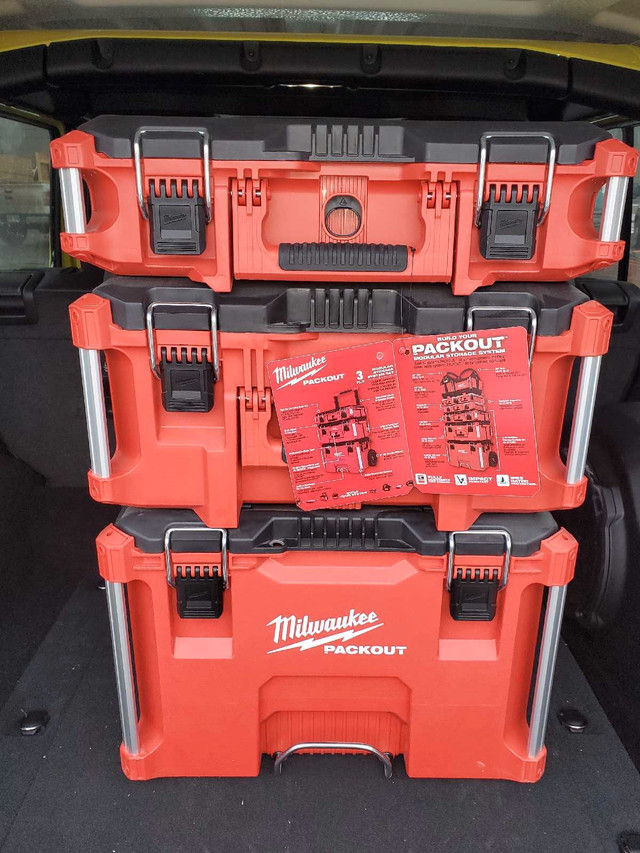 Milwaukee Packout coffres 3 morceaux neuf. New tool box. dans Rangement pour outils et établis  à Ouest de l’Île - Image 2