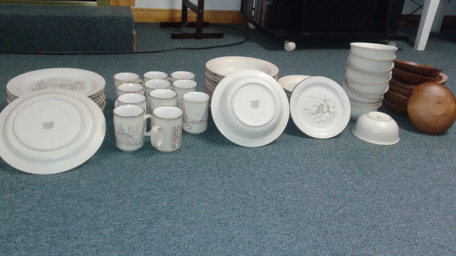 Vintage Collection Manoir Coree Hand Crafted dinner set in Kitchen & Dining Wares in Ottawa