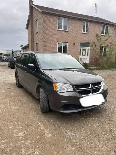 2015 DODGE CARAVAN AUTOMATIC TRANSMISSION 222566k km NO ENGINE LIGHT GOOD TIRES CLEAN CAR