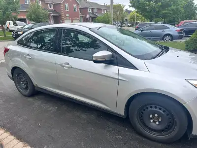 2013 Ford Focus drive great. Engine and Transmission are strong. Air condition working great. only R...