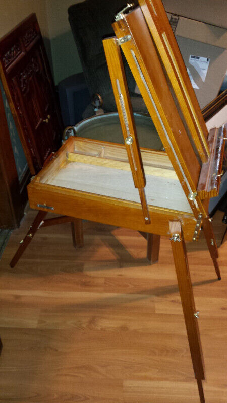WOODEN PORTABLE PAINTING BOX STAND in Arts & Collectibles in Stratford - Image 4