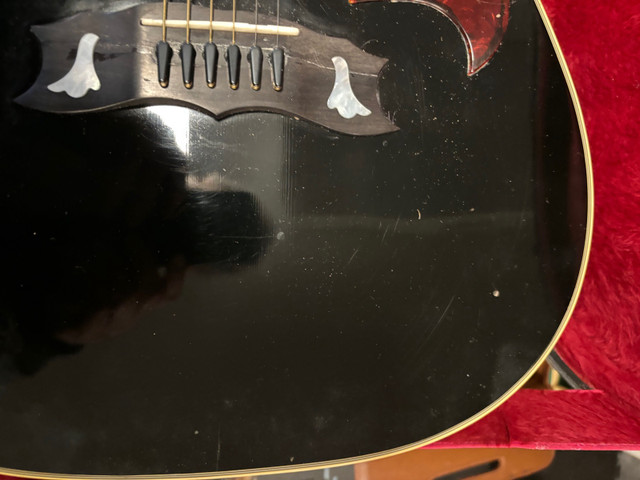 Gibson dove 1978 in Guitars in Oshawa / Durham Region - Image 3