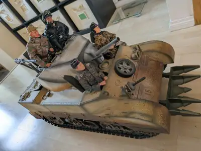 Massive Huge RC Tank with Professional Figures , View more