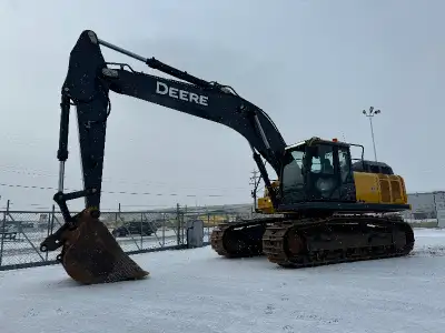 4266hrs Cab with heat & A/C Air Ride Seat Rear View Camera 10 ft 2.5 in Stick, Auxiliary Hydraulic P...