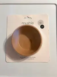 Mushie Silicone Suction Bowl (natural)