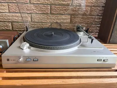 Dual CS 607 Turntable , View more