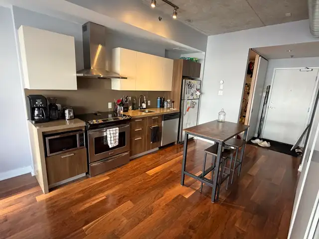 1 bed + den condo | Long Term Rentals | Ottawa | Free local classifieds ...