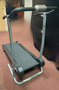 Treadmill - Progear 190 Manual Treadmill