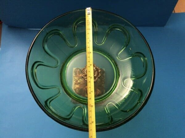Vintages Ornate Green Glass Compote Bowl with brass marble base. in Other in Markham / York Region - Image 3