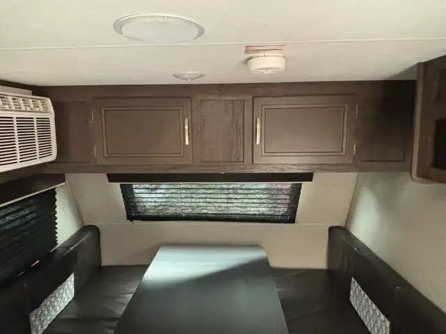 Jayco 2020 SLX 145RB travel trailer in Travel Trailers & Campers in Victoria - Image 11