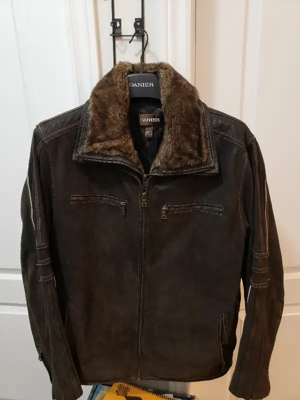 2 DANIER LEATHER MENS JACKETS FOR SALE! $180 EACH O.B.O in Men's in Oshawa / Durham Region - Image 6
