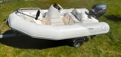 2006 ZODIAC YACHT LINE 340 DELUXE 2006 YAMAHA 25 HP FOUR STROKE (320 hrs) KARAVAN TRAILER EXCELLENT...