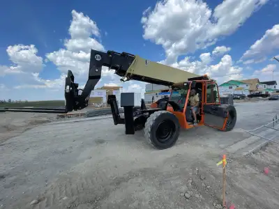 I have Telehandler with low hour 4200 maintained by MrForklift. Service up to date. No leaks. It’s a...