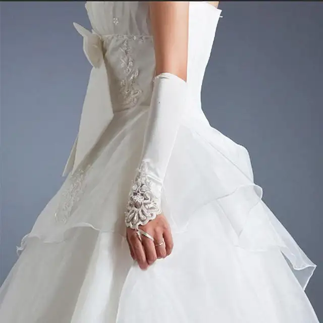 Long Short White Ivory Blush etc. Bridal Prom Wedding Gloves New in Wedding in Oshawa / Durham Region - Image 7