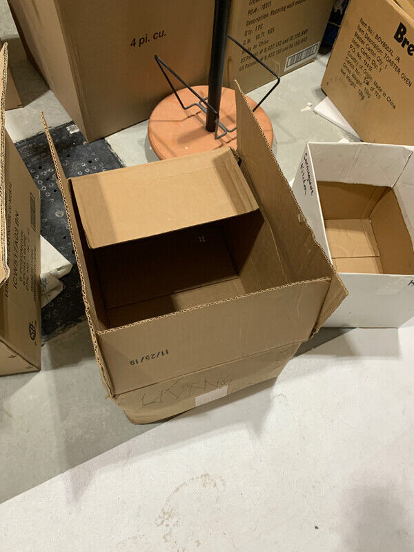 Moving Boxes / Boîtes pour déménagement dans Autre  à Longueuil/Rive Sud - Image 2