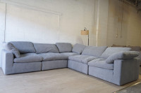 Structube Modular sectional couch/sofa