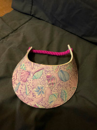 Women's visor cap shell beach motif elastic strap