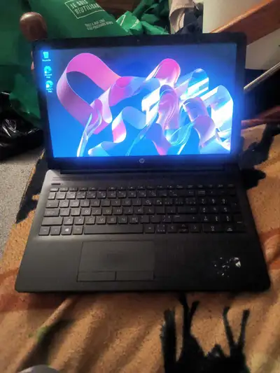 HP 15-db0xxx Laptop, View more