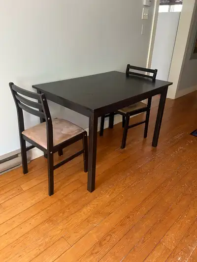 NICE WOOD KITCHEN TABLE, View more